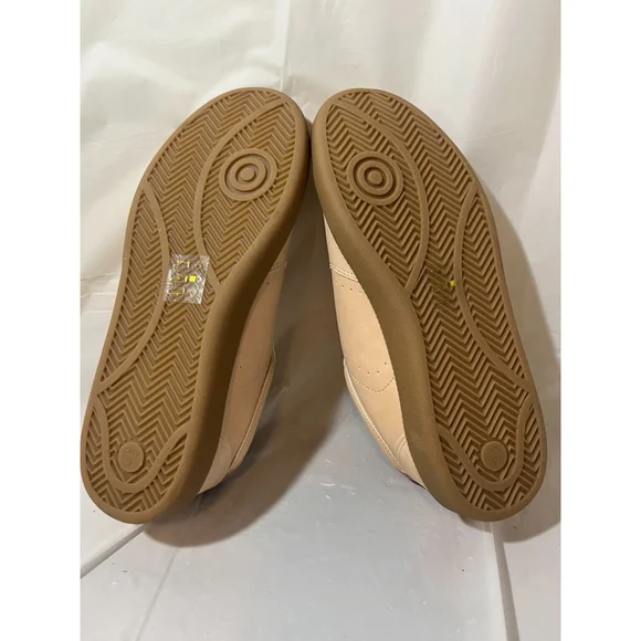 J. CREW City Tour Sneakers 9 Suede/Leather Sunwashed Coral Gum Sole - Picture 13 of 16